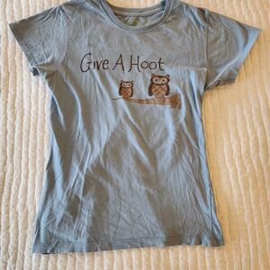 Give A Hoot Owl Graphic Women's Tee - Blue
